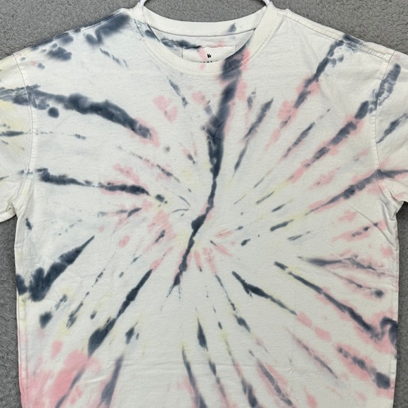 Young LA T-Shirt Tee Mens Small White Blue Tie Dye Crewneck Short Sleeve Cotton - Picture 1 of 8